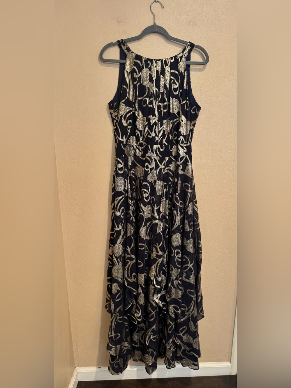 Queen Navy & Gold Metallic Foil Knit Jacquard Gown W/Halter Neck Fitted Waist - Picture 10 of 11